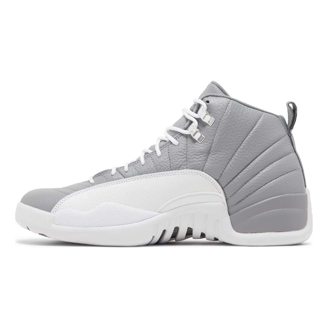Air Jordan 12 Retro 'Stealth'