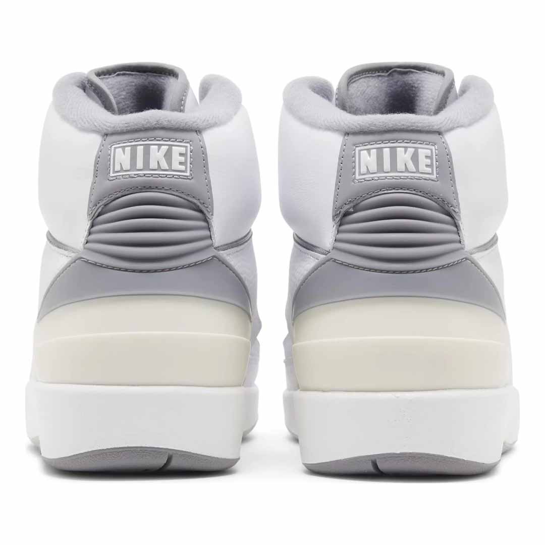 Air Jordan 2 Retro Cement Grey