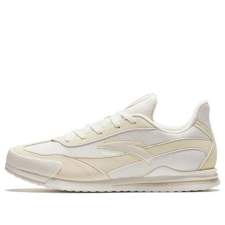 (WMNS) ANTA Life Series Sneakers 'White Yellow' 922418856-2
