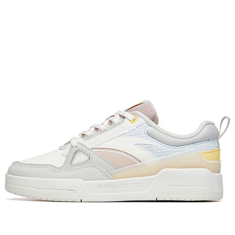 (WMNS) ANTA Life Series Sneakers 'White Pink Grey' 122218085-2
