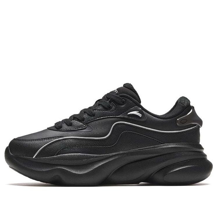 (WMNS) ANTA Casual Shoes 'Black White' 922338888-8