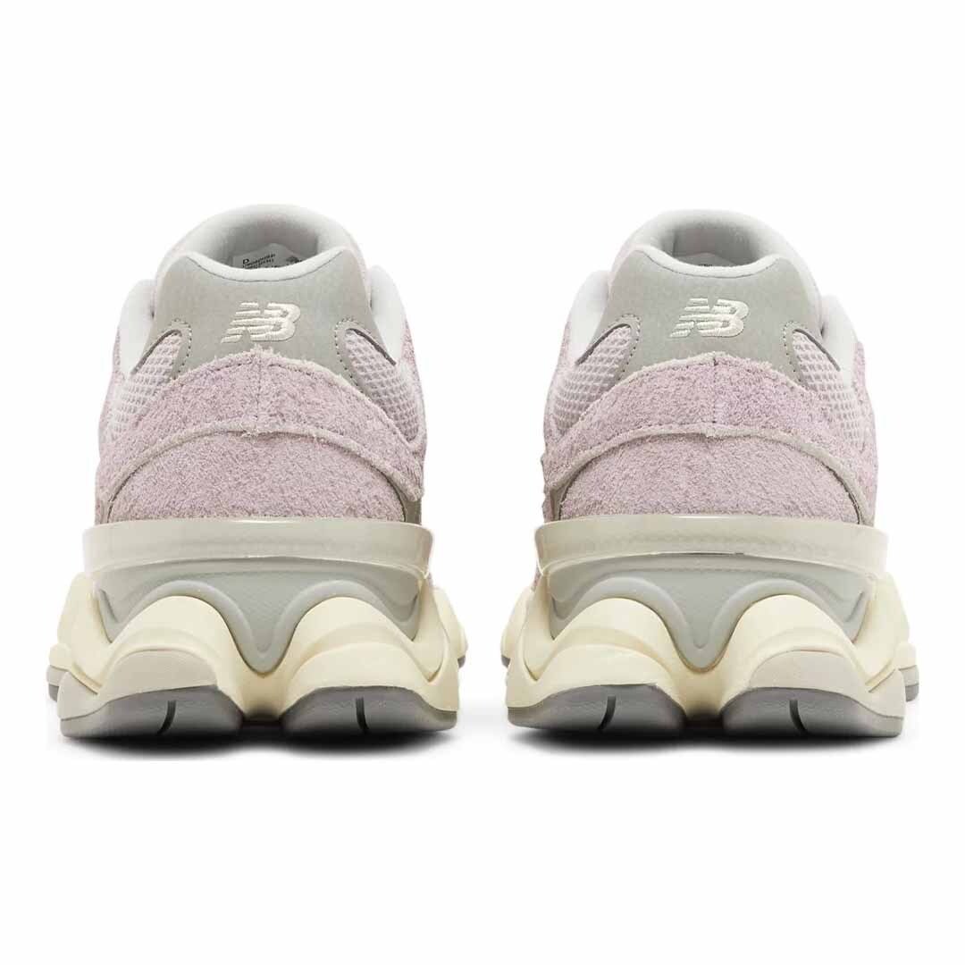 New Balance 9060 December Sky