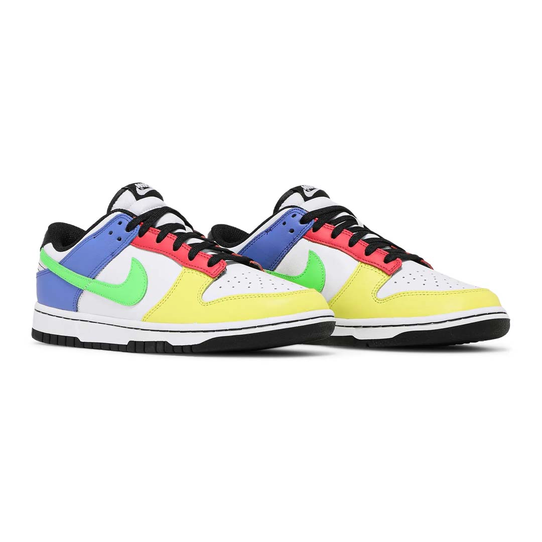 Nike Dunk Low Green Strike (Women's)