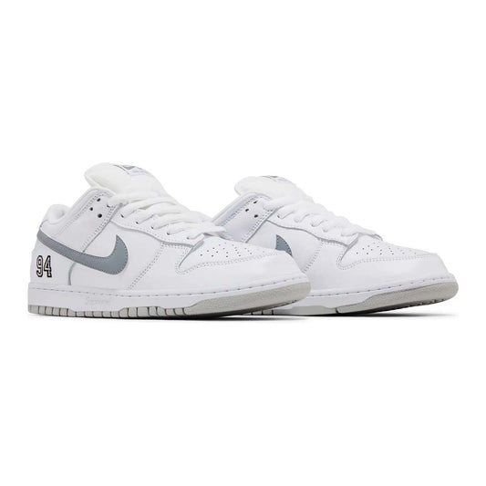 Nike SB Dunk Low Supreme 94 White Metallic Silver