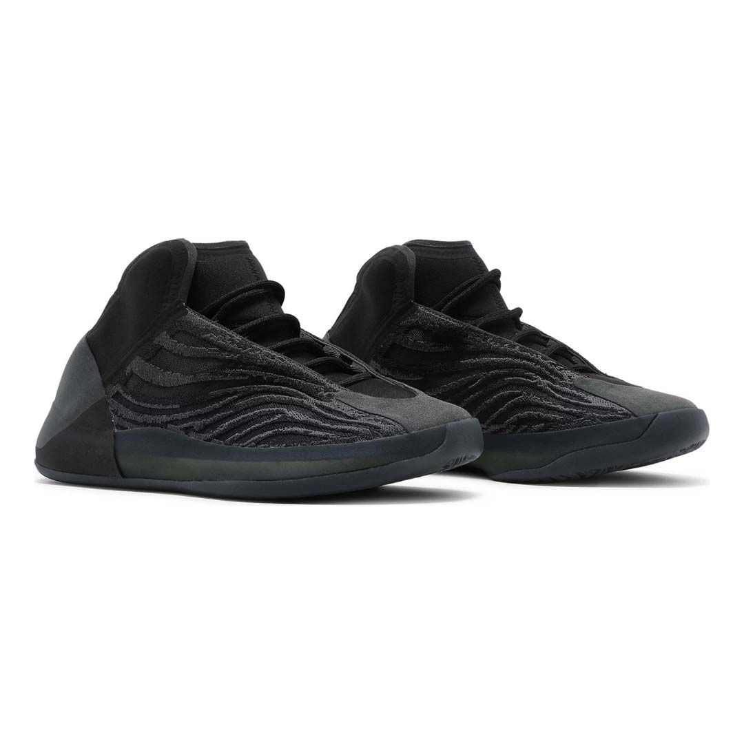 Yeezy Quantum 'Onyx'